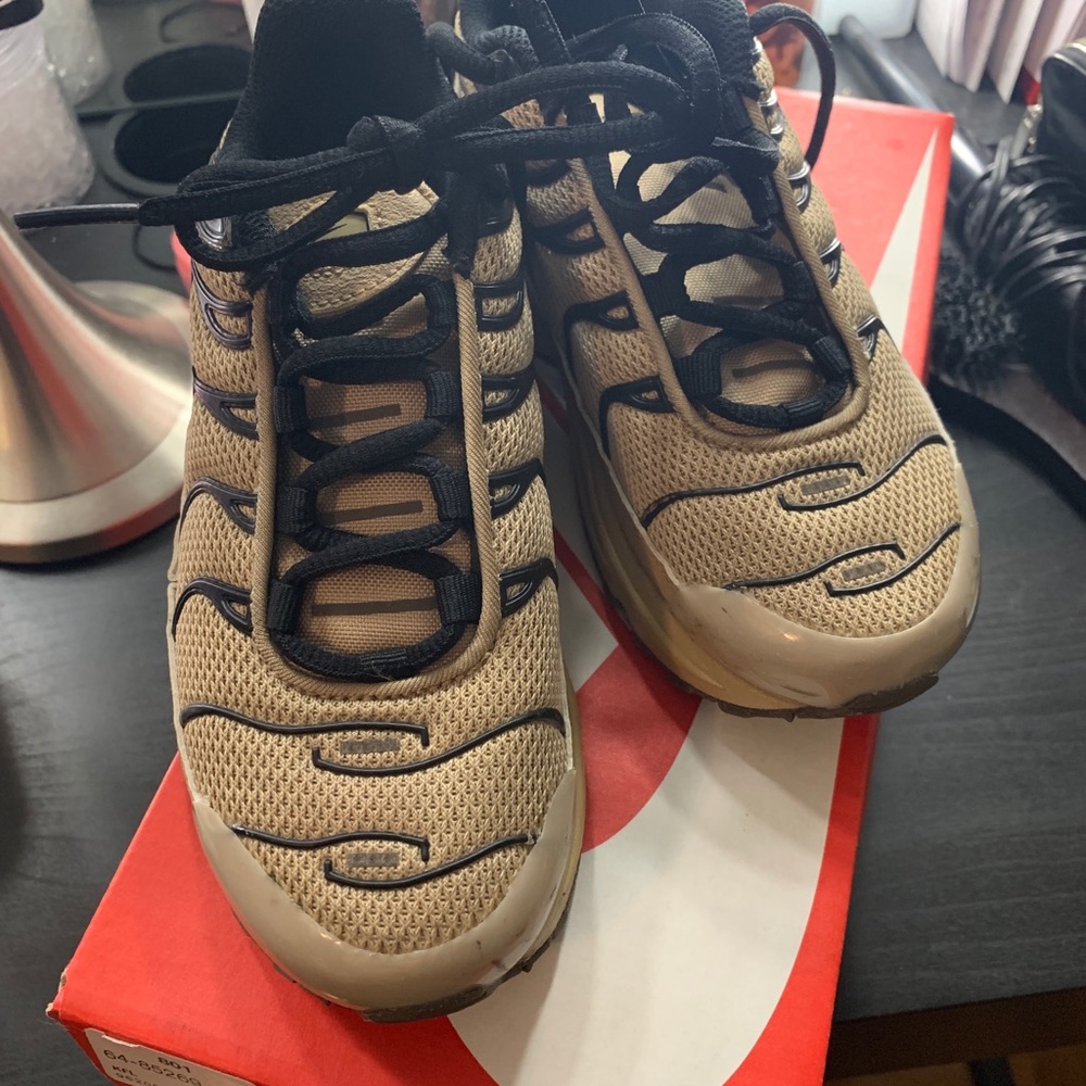 PRESCHOOL NIKE AIR MAX PLUS BEIGE/BLACK 13c